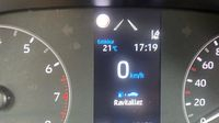 Toyota Yaris 70 VVT-i Dynamic 5p MY22 — photo 9