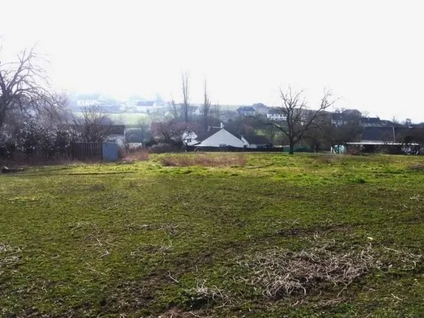 Terrain 3507 m²