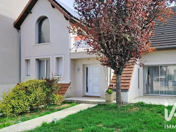 Maison 5 pièces 145 m²