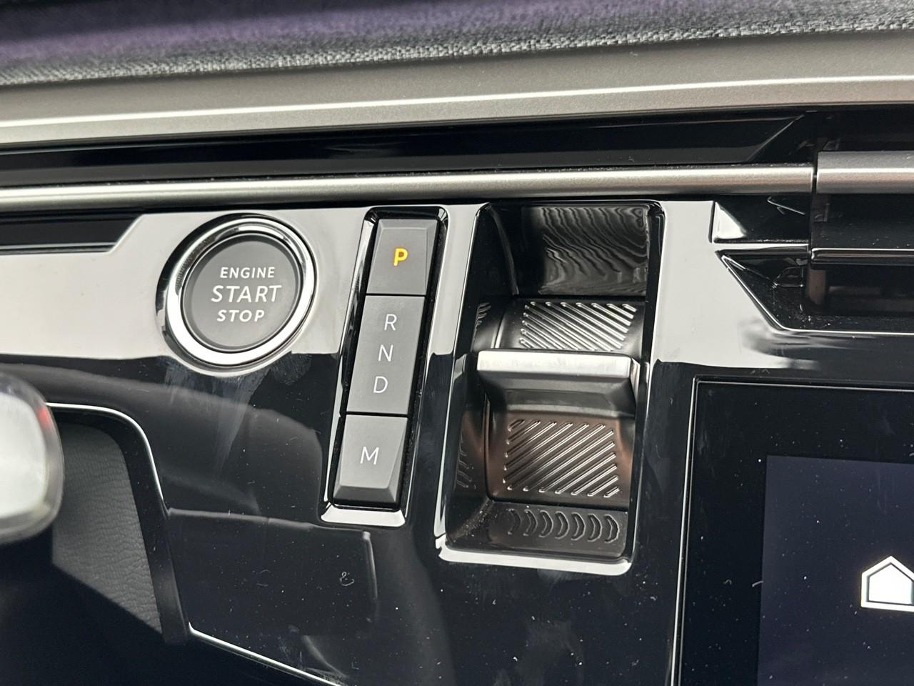 Peugeot 3008 hybrid 145 e-dcs6 gt — photo 29