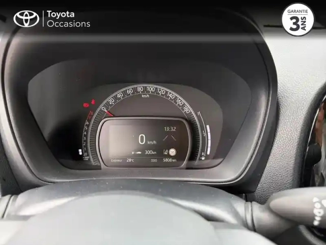 Toyota Aygo X 1.0 vvt-i 72ch dynamic my24 — photo 14