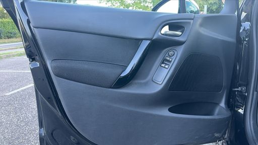 Citroen C3 1.2 VTi 82 - Feel Edition – 2015 – 115716 km – Essence – Boîte Manuelle — photo 45
