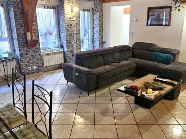 Maison de village 7 pièces 145 m²