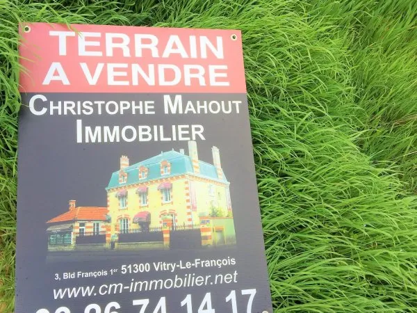 Terrain en individuel 1016 m²