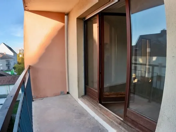 *** À VENDRE - APPARTEMENT F2 RIEDISHEIM ***