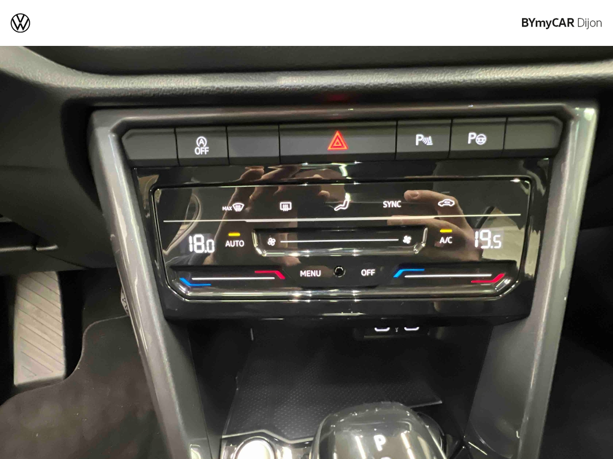 Volkswagen T-Roc 1.5 TSI EVO 150 Start/Stop DSG7 — photo 21