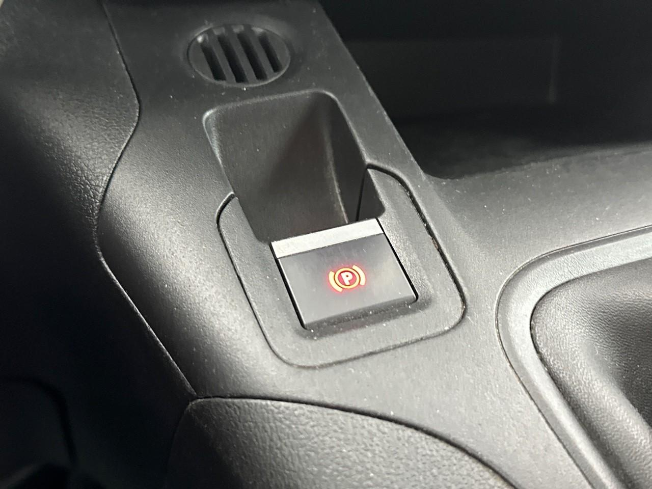 Citroën Berlingo van m 650 bluehdi 100 s&s bvm5 driver — photo 28