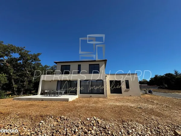 Villa 150 m² Uzès