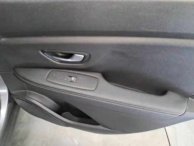 Renault Scenic tce 140 fap - 21 — photo 23