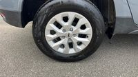 Dacia Duster 1.3 TCe 130ch FAP Expression 4x2 — photo 11