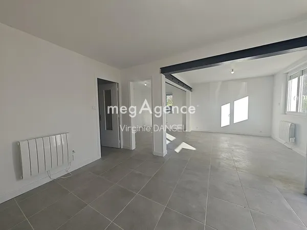 Maison 90 m² entièrement rénovée + dépendance