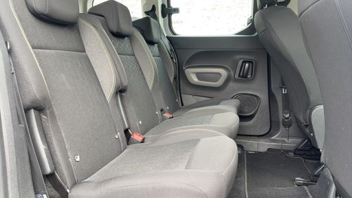 Peugeot Rifter 1.2 PureTech 110 - Active Pack – 2019 – 69011 km – Essence – Boîte Manuelle — photo 30