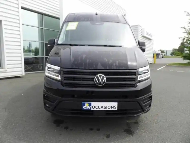 Volkswagen Crafter fg 35 l3h3 2.0 tdi 177ch business traction bva8 — photo 11