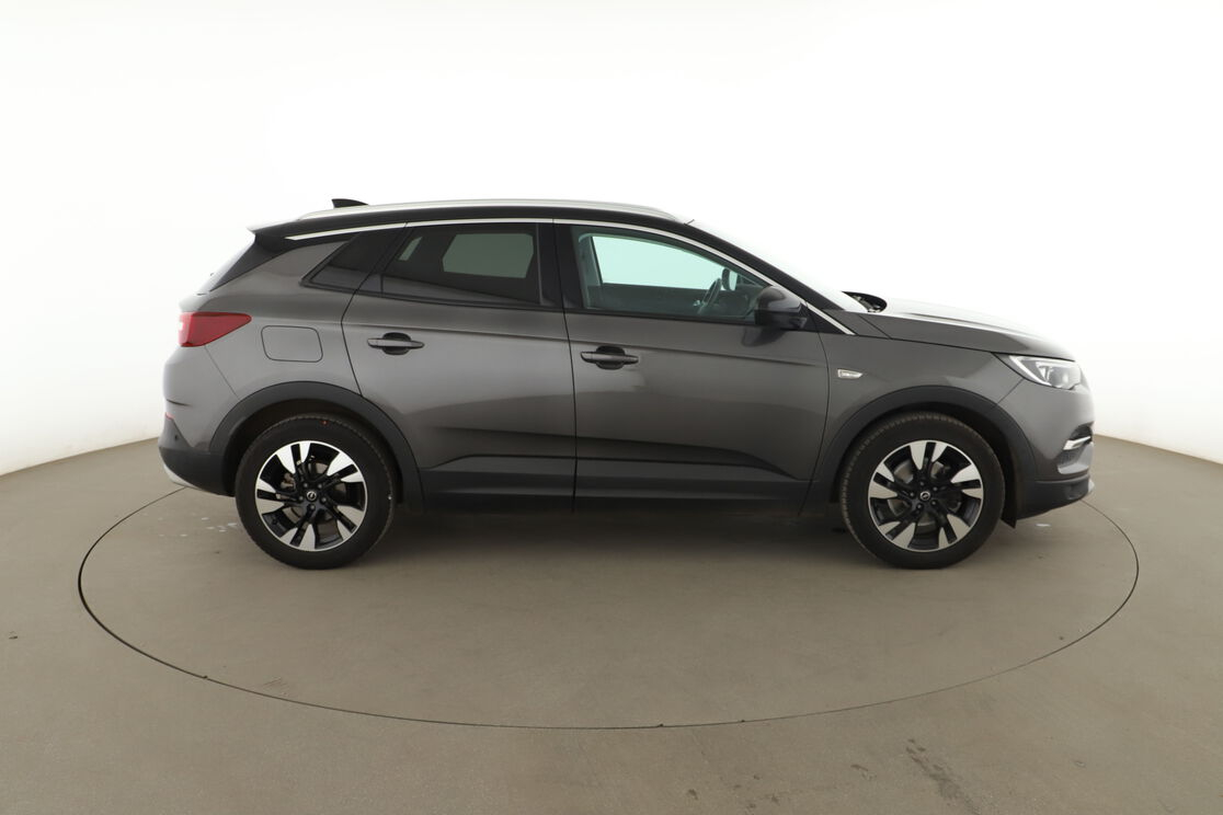 Opel Grandland X 1.2 Turbo Edition — photo 6