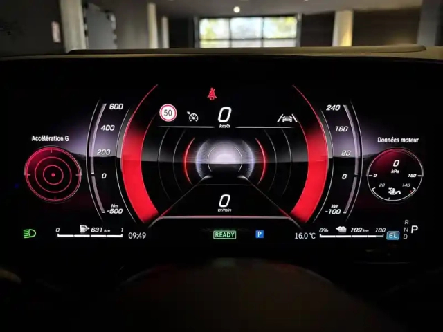 Mercedes Glc coupe 300 e hybrid eq 9g-tronic 4matic — photo 55