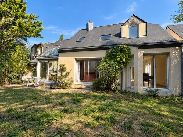 Maison 7 pièces 141 m²