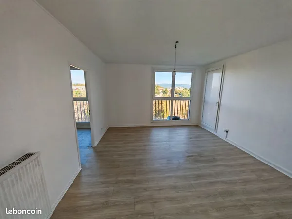 T4 78m2 - 3 chambres - Valence le Haut