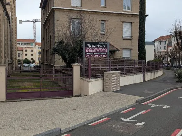 Parking/box CLERMONT FERRAND
