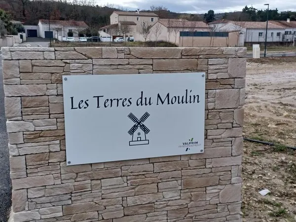 Terrain 325 m² Puygiron