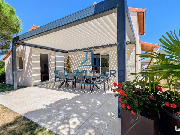 Maison 6 pièces 166 m²