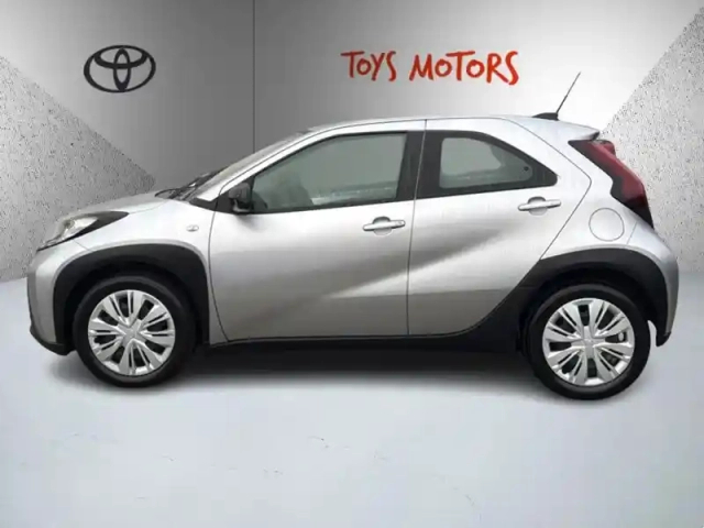 Toyota Aygo 1.0 vvt-i 72 dynamic — photo 2