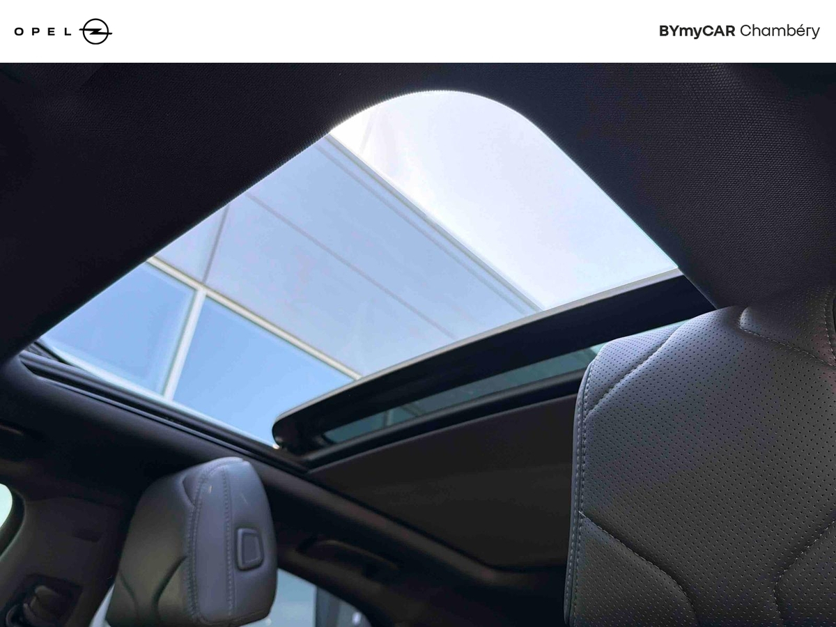 DS7 Crossback Hybride E-Tense 300 EAT8 4x4 — photo 22