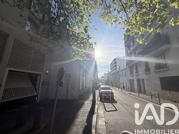 Parking 13 m²