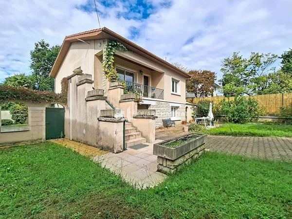 Maison 6 pièces 162 m²
