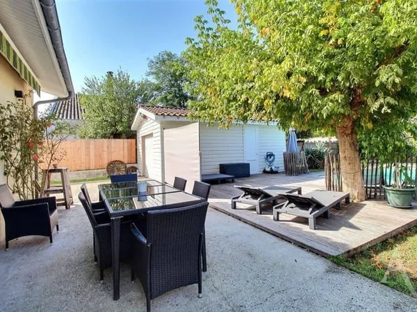 Maison de plain-pied 4 pièces 150 m²