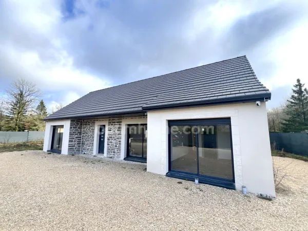 Maison contemporaine neuve avec 108 m² de surface habitable sans vis-vis à Villefranche-sur-Cher