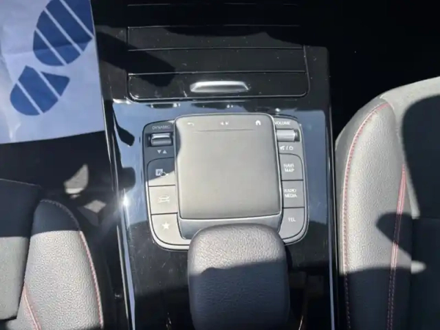 Mercedes Cla 180 d coupé amg line — photo 20