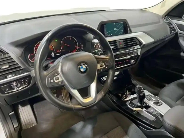 Bmw X3 g01 sdrive18d 150ch bva8 business design — photo 9
