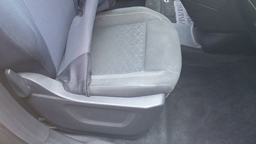 Peugeot Rifter 1.5 BlueHDi 130 - Allure – 2019 – 95002 km – Diesel – Boîte Manuelle — photo 14