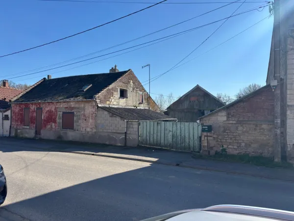 Maison à vendre 8 pièces VADENCOURT (02)