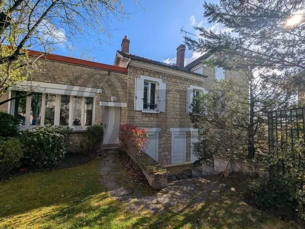 Bureau 250 m²