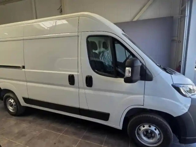 Toyota Proace max fg l2h2 3.5 140ch start ng24 — photo 2