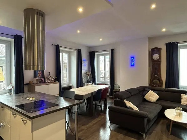 Duplex 3 pièces 77 m²