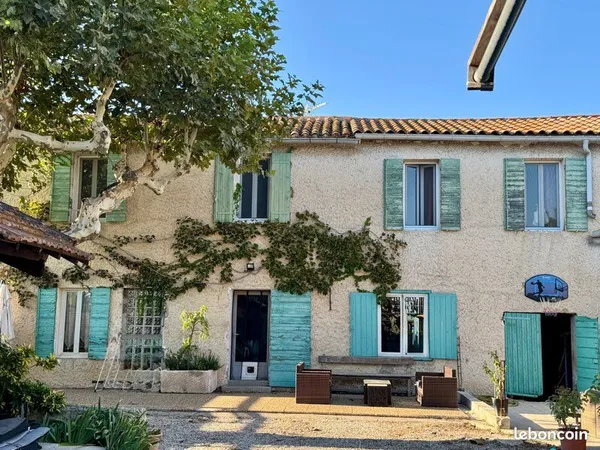 Salon en exclusivité ensemble de deux logements