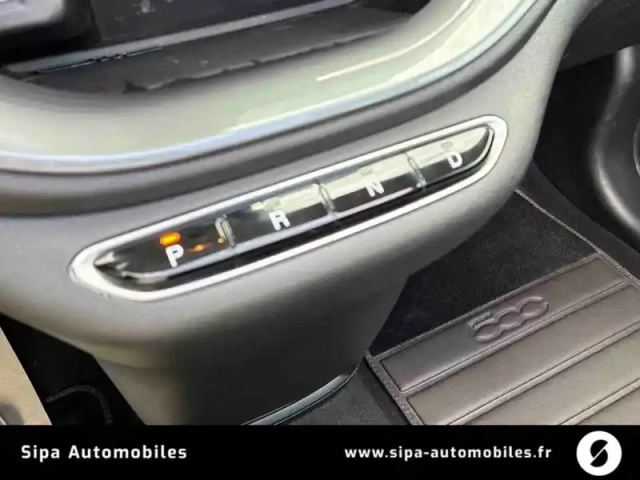 Fiat 500 c e 118 ch — photo 17