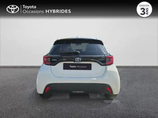 Toyota Yaris 116h design 5p my22 — photo 5