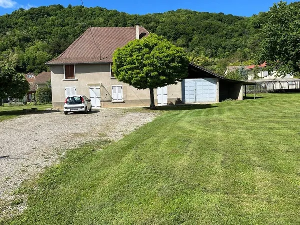 Maison 7 pièces 140 m²