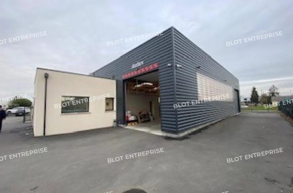 Photo 1