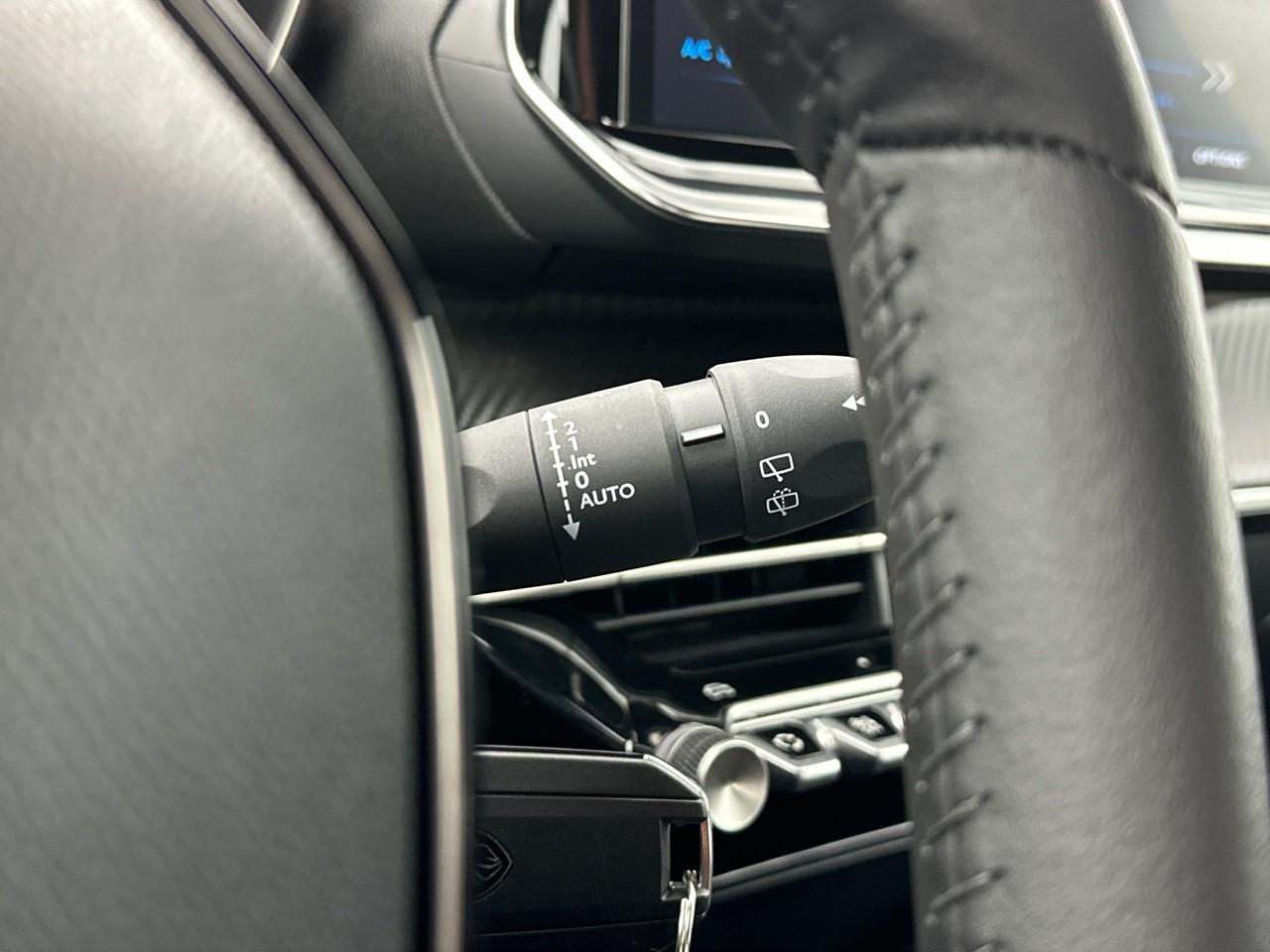 Peugeot 2008 100 s&s bvm6 style — photo 20