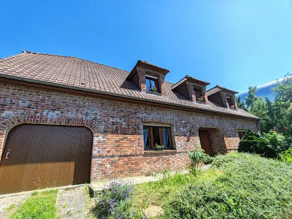 Maison 6 pièces 190 m²