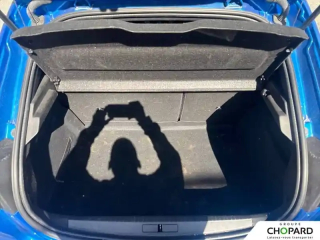 Peugeot 208 puretech 100 s&amp;s eat8 — photo 6