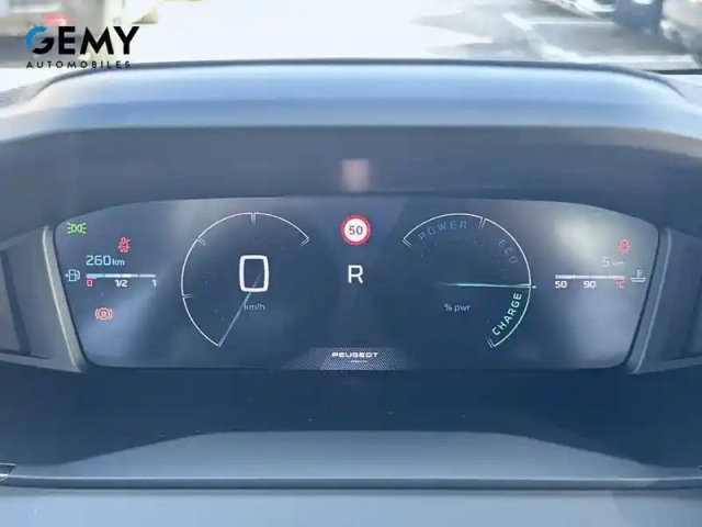 Peugeot 208 hybrid 110 e-dcs6 — photo 47