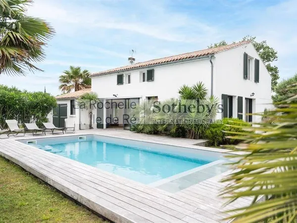 Maison 9 pièces 208 m²