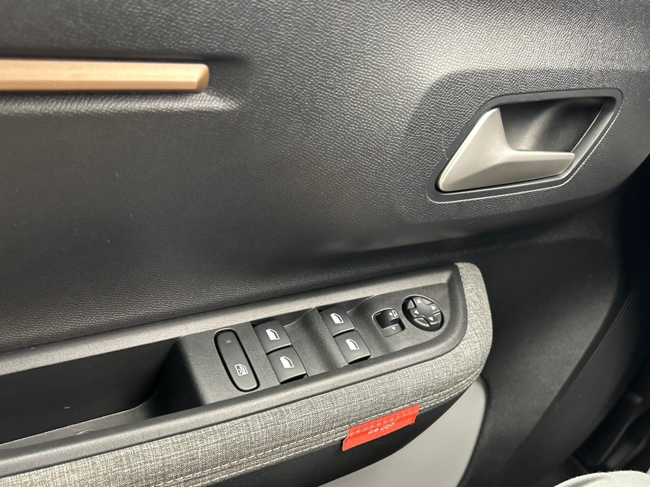 Citroën C3 Aircross hybride 145 ch aut plus — photo 29