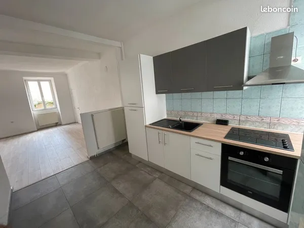 [À LOUER] - Appartement F1/F2 rénové de 49 m² - Idéalement situé en centre-ville de Saverne