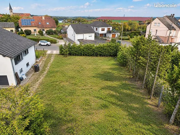 Terrain 1117 m² VAHL EBERSING